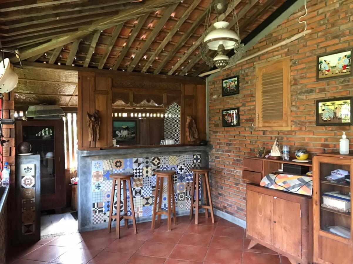 Legiyem Homestay Jogjakarta Buitenkant foto