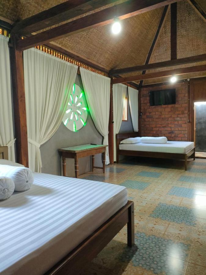 Legiyem Homestay Jogjakarta Buitenkant foto